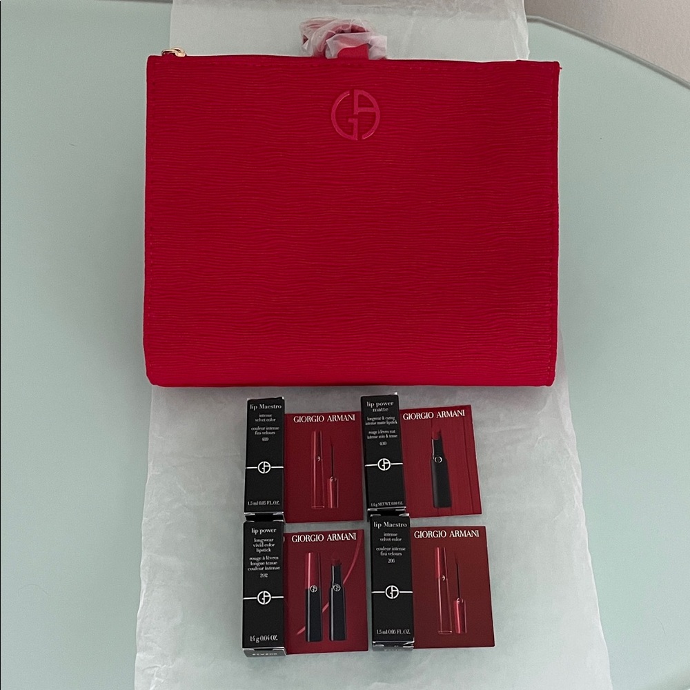 Giorgio Armani Vibrant Red Pouch with Lipstick sample Collection